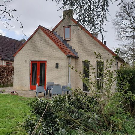Gezellige Vakantiewoning Met Sauna In Ewijk Bij Nijmegen - Recreational Only No Workers Zewnętrze zdjęcie
